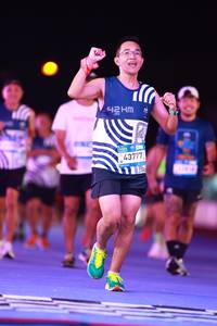 BIB: 
                            <button type="button" onclick="openModal(23659545)" class="btn btn-primary btn-sm float-right btn-popup" data-toggle="modal" data-target=".modal-high-quality">
                        <i class="fas fa-shopping-cart"></i> Add to Cart
                    </button>
                                            <button type="button" onclick="isThisMe(23659545, true)" class="btn btn-success btn-sm float-right btn-popup btn-isme hidden" data-toggle="tooltip" data-placement="bottom" title="นี่คือรูปของคุณใช่ไหม คลิกที่นี่เพื่อเอาเข้าอัลบั้ม">
                        <i class="fas fa-plus"></i> Add to album
                    </button>
                    <button type="button" onclick="isThisMe(23659545, false)" class="btn btn-warning btn-sm float-right btn-popup btn-isnotme hidden">
                        <i class="fas fa-ban"></i> Remove from album
                    </button>